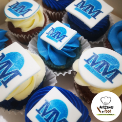 Cupcakes con Logo Empresa